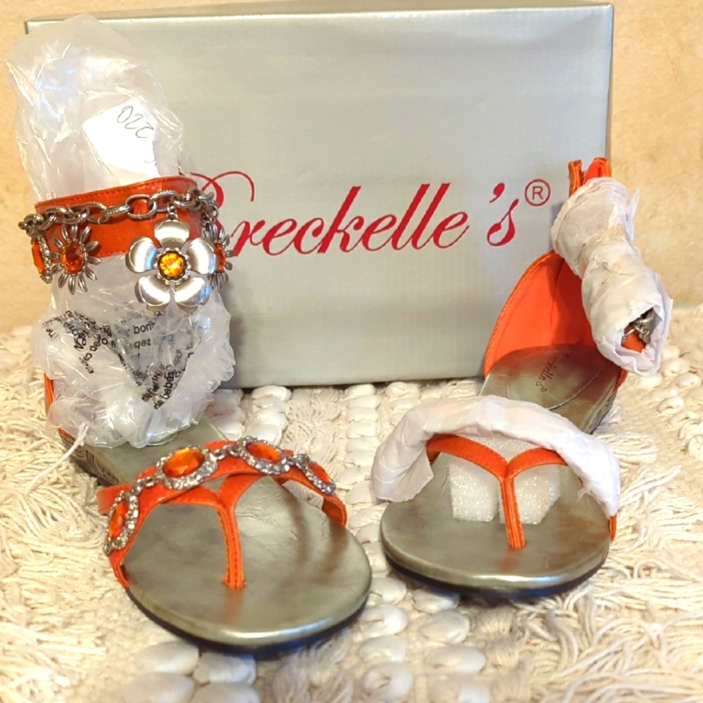 Breckelles NIB 7 Orange Sandals